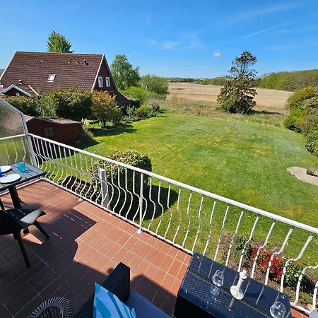 Strand-und-natur Hohwacht